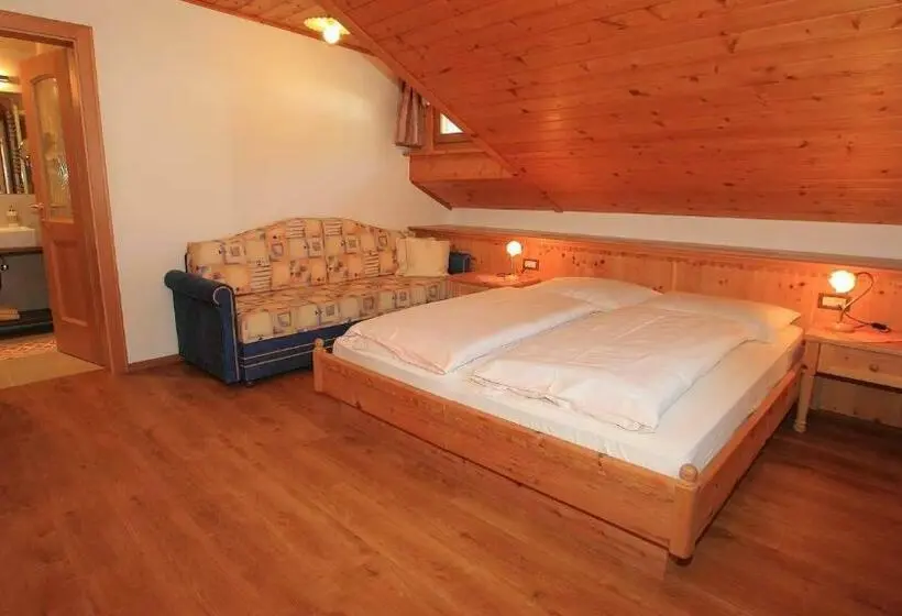 اتاق استاندارد, Bed And Breakfast Iman