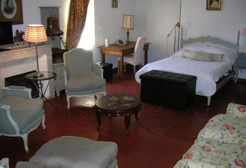 סוויטה, Le Mas Des Baux