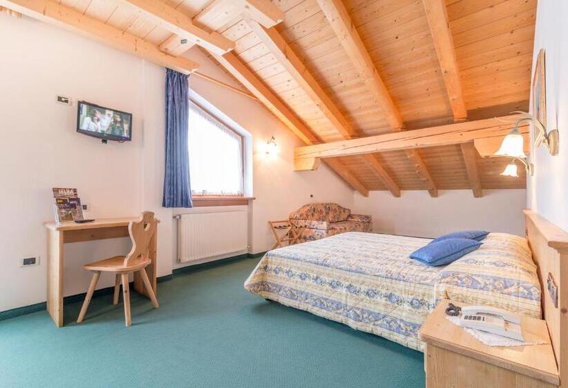 三人经典房间, Garni La Stua