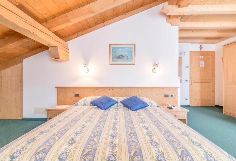 חדר סופריור, Garni La Stua