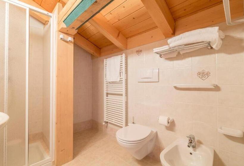 חדר סטנדרט, Garni La Stua