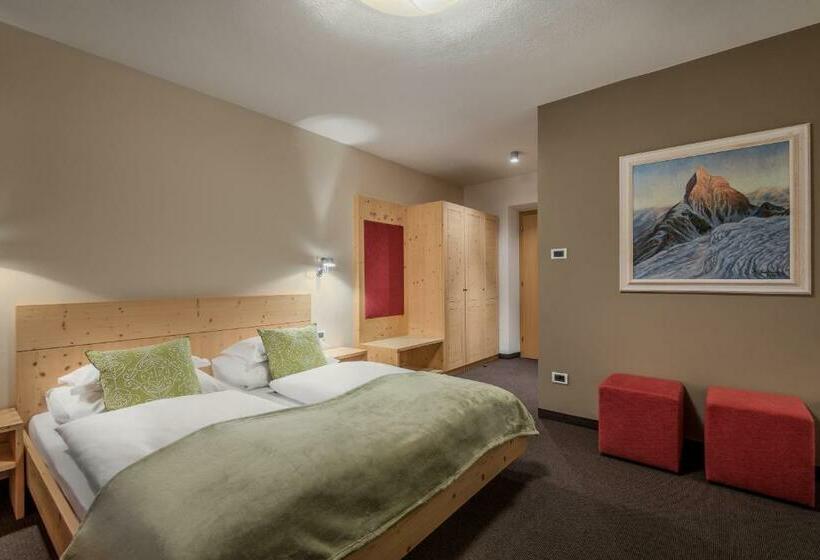 חדר בסיסי לשלושה, Gasthof Traube