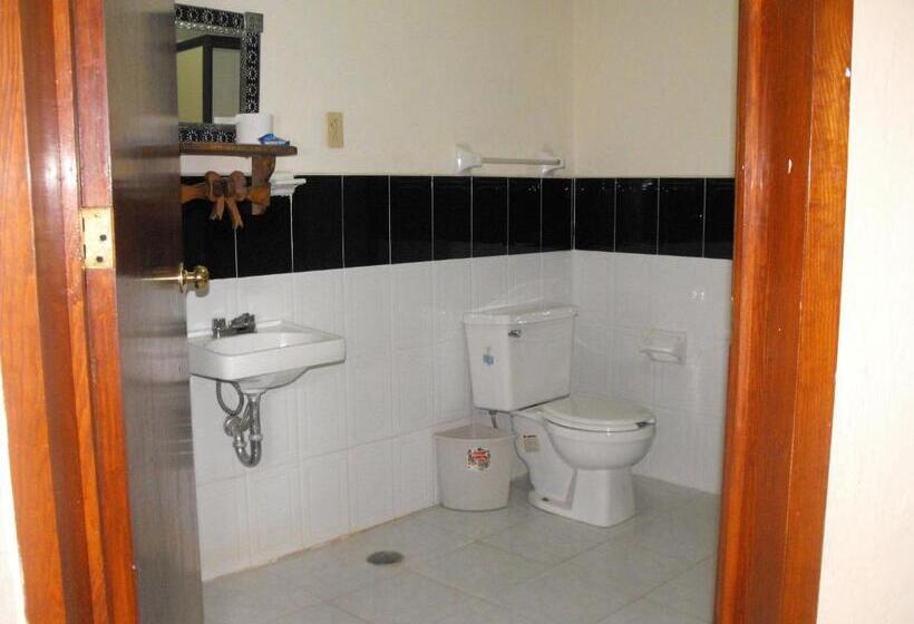 标准间, Lienzo Charro 1