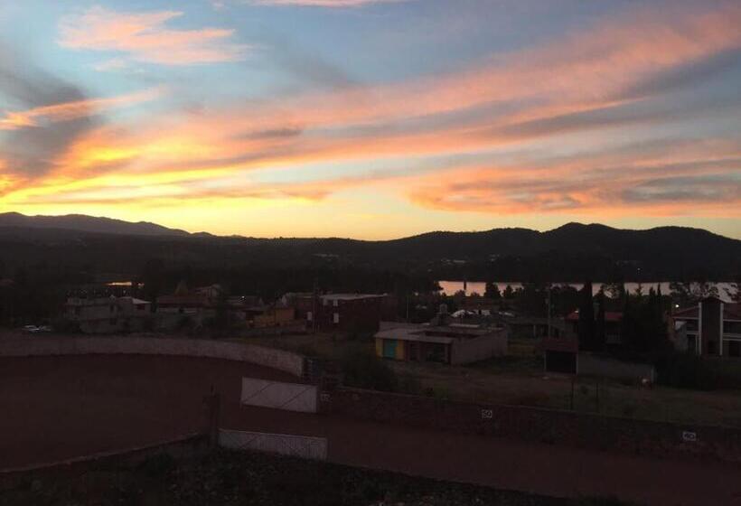 家庭间, Lienzo Charro 1