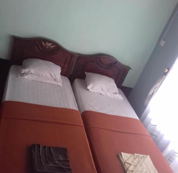 Pokój Rodzinny, Sun Breeze