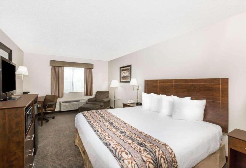 Стандартный Номер Кровать Кинг, Baymont By Wyndham Lemars