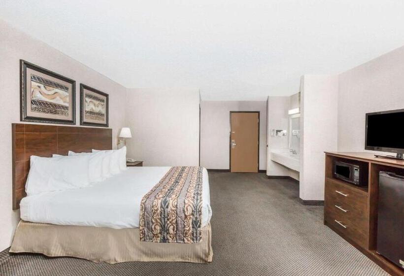 Студио Стандарт Кровать Кинг, Baymont By Wyndham Lemars