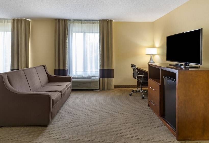 جناح, Comfort Inn Garner Clayton I40