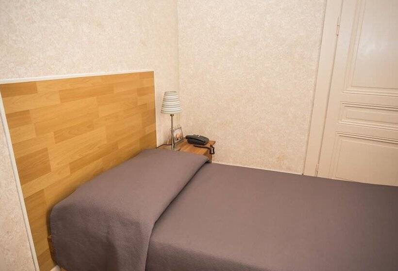 اتاق استاندارد, Des Tourelles