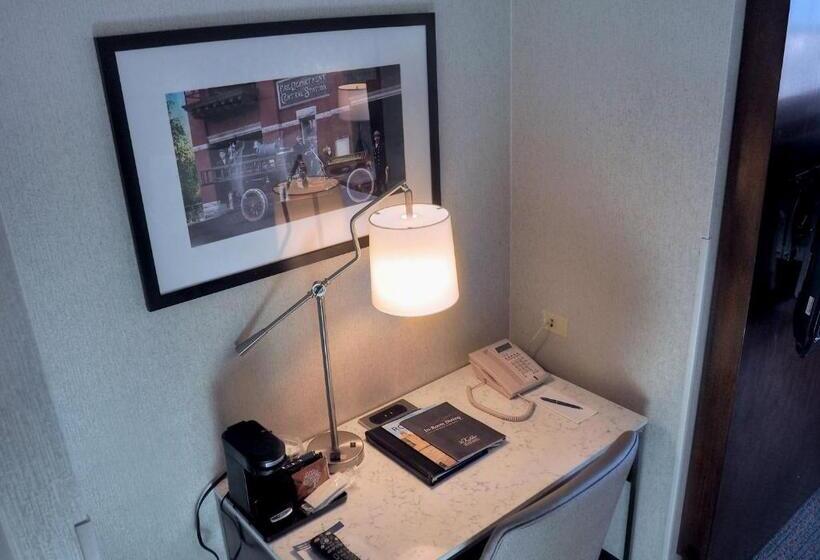 스탠다드 룸 킹사이즈 침대, Kahler Grand