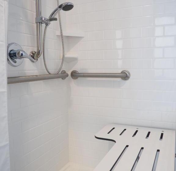 디럭스 룸, Kahler Grand