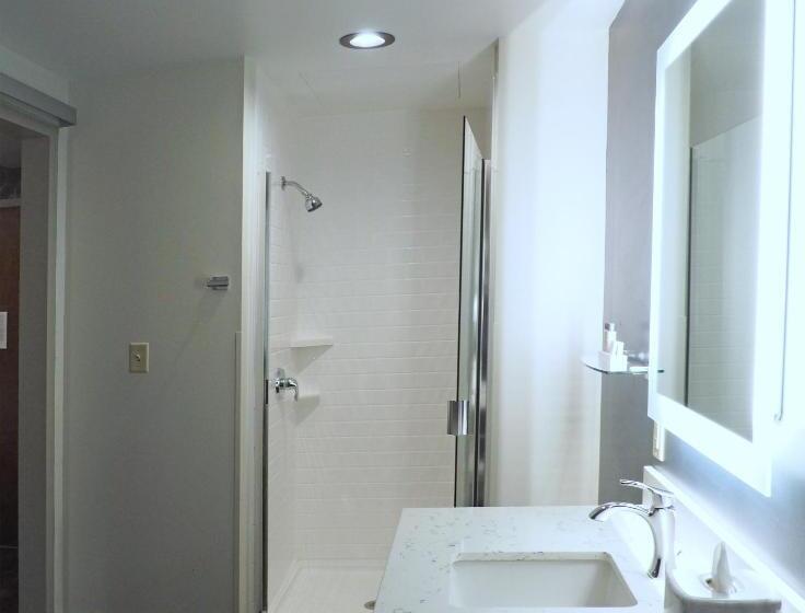 스탠다드 룸 킹사이즈 침대, Kahler Grand