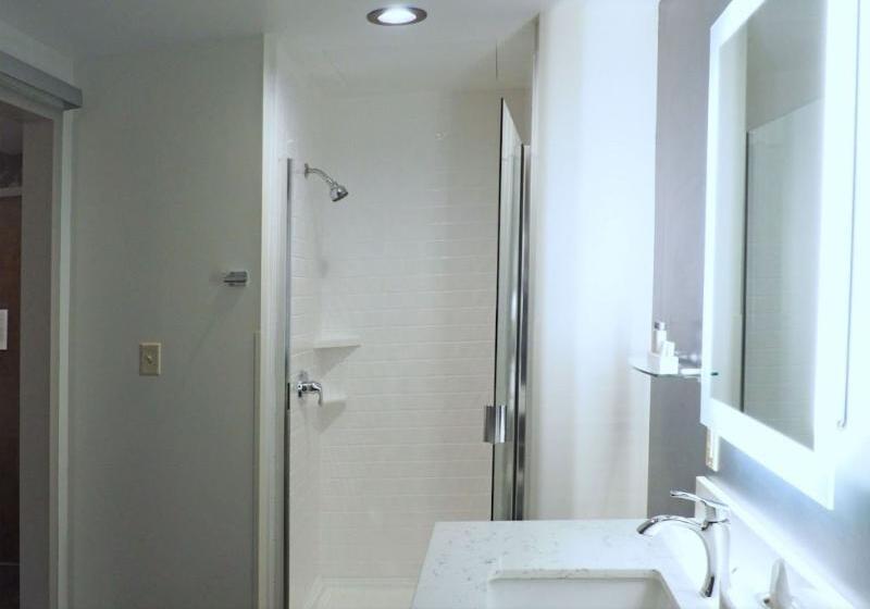 스탠다드 룸 킹사이즈 침대, Kahler Grand