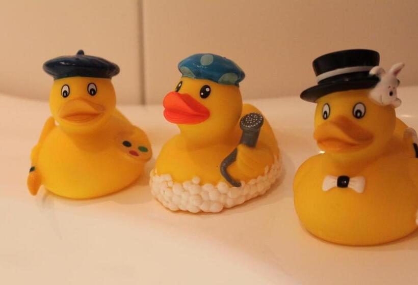 جناح مزود بجاكوزى, Landgasthof Hirschen