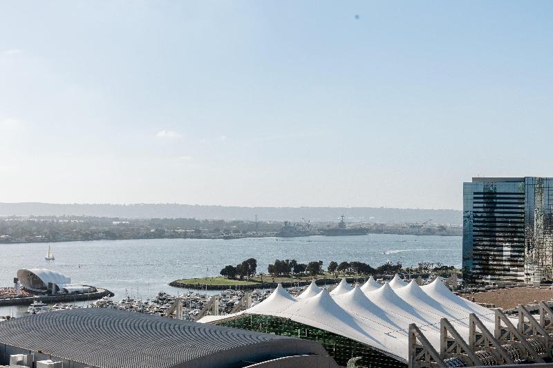 プレミアムルーム, Omni San Diego