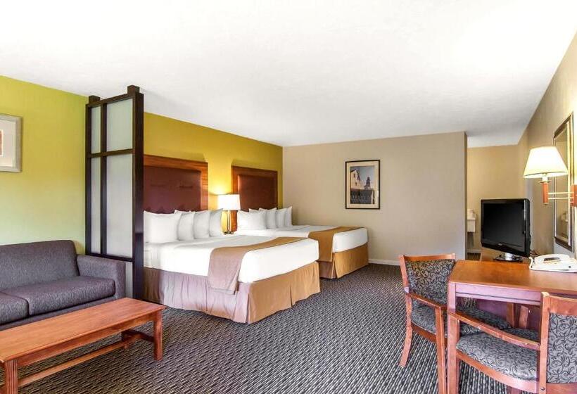 جناح, Quality Inn & Suites At Coos Bay