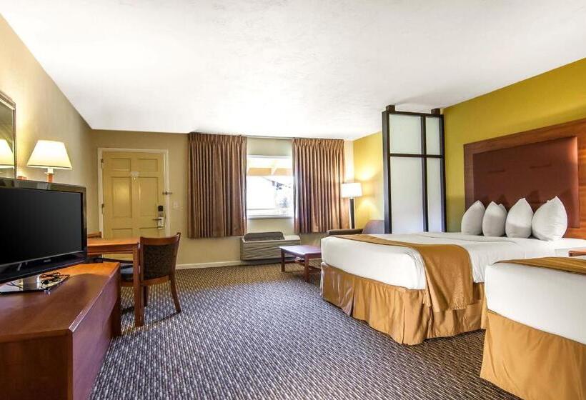 جناح, Quality Inn & Suites At Coos Bay