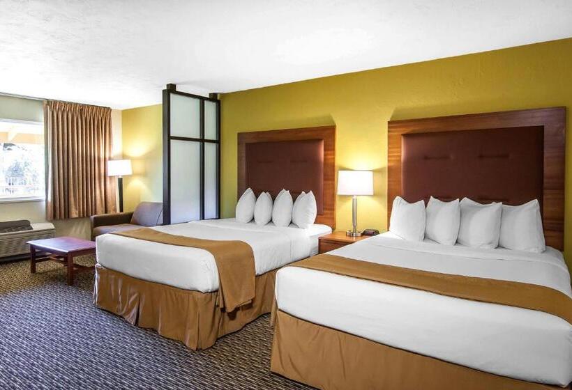 Люкс, Quality Inn & Suites At Coos Bay
