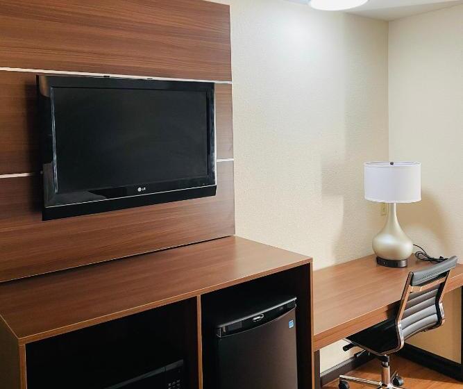 标准间, Quality Inn & Suites Augusta Fort Eisenhower Area