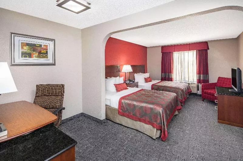 スイート, Ramada By Wyndham Alpharetta Atlanta North