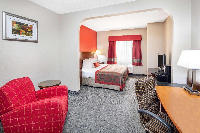 غرفة قياسية سرير كينج, Ramada By Wyndham Alpharetta Atlanta North