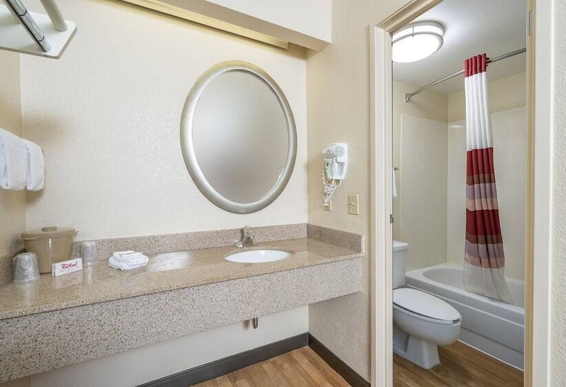 2ダブルベッドのスタンダードルーム, Red Roof Inn Detroit Rochester Hills/ Auburn Hills