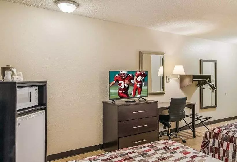 障害者適応デラックスルーム, Red Roof Inn & Suites Pensacola East   Milton