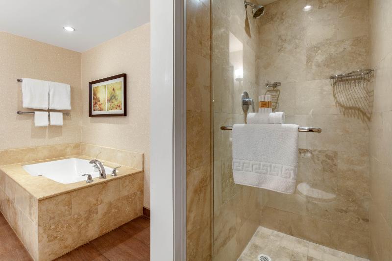 جناح, Residence Inn By Marriott Monroe