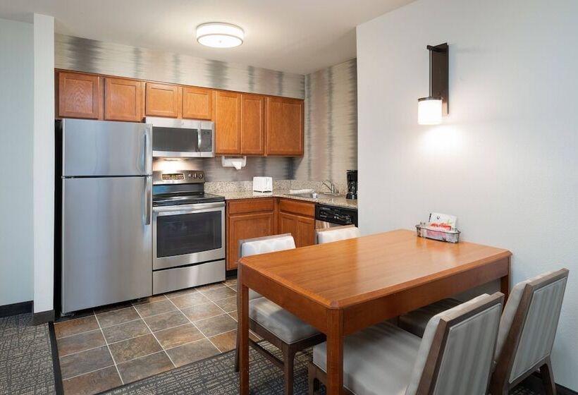 Люкс 2 Спальни, Residence Inn New Bedford Dartmouth
