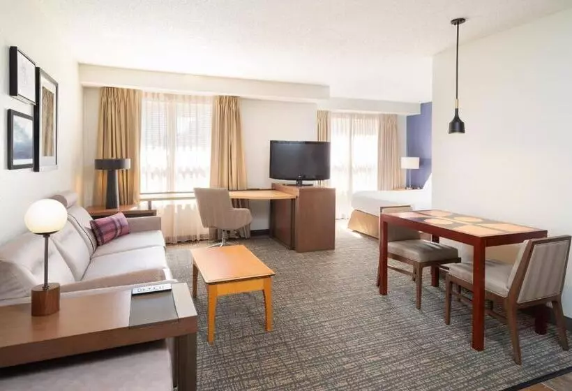 スタンダードスタジオ, Residence Inn Southington