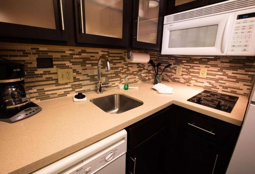 Люкс Кровать Кинг, Sonesta Es Suites Austin The Domain Area