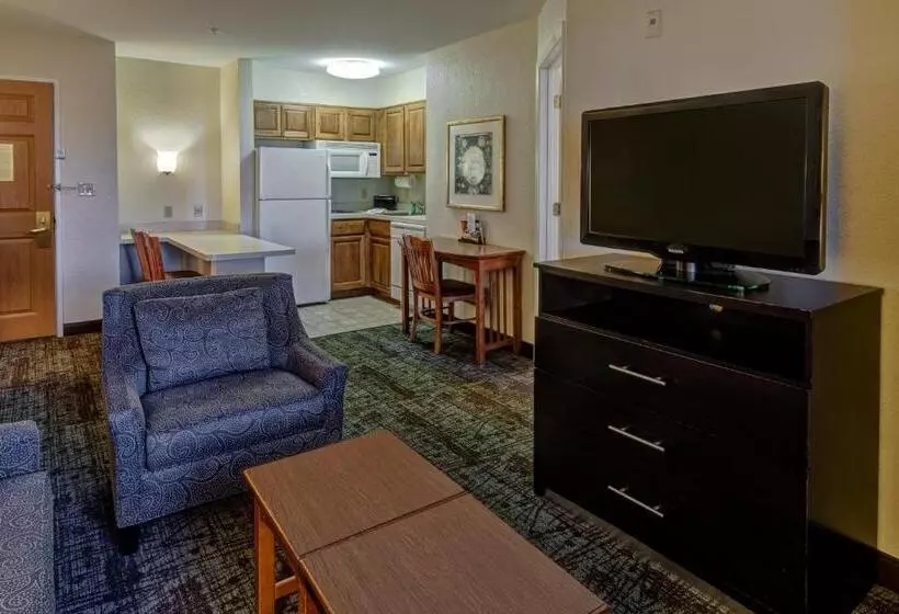 キングサイズベッドのスイートルーム, Staybridge Suites Denver   Cherry Creek, An Ihg