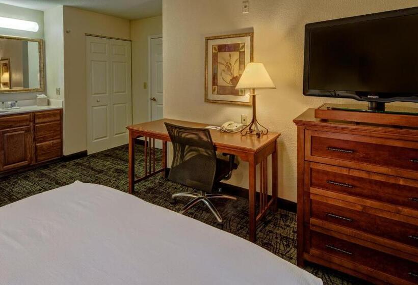 جناح ديلوكس غرفتين نوم, Staybridge Suites Denver   Cherry Creek, An Ihg