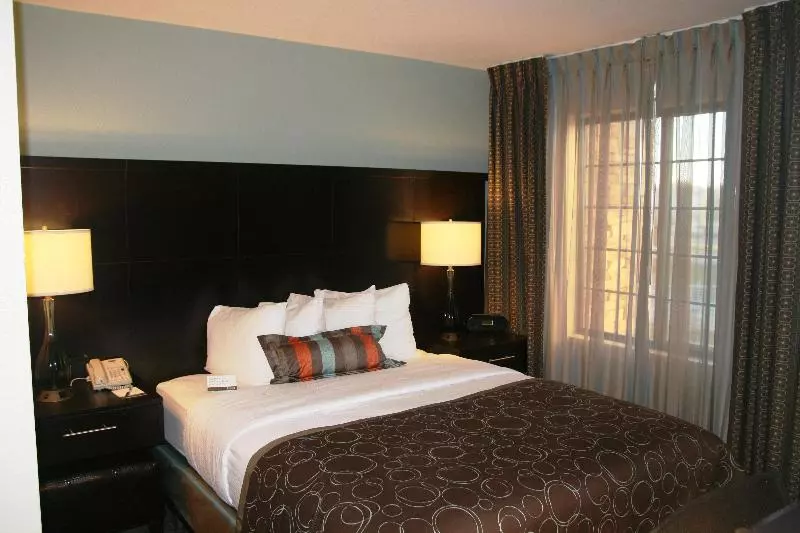 スタンダードルーム, Staybridge Suites Tulsa Woodland Hills, An Ihg