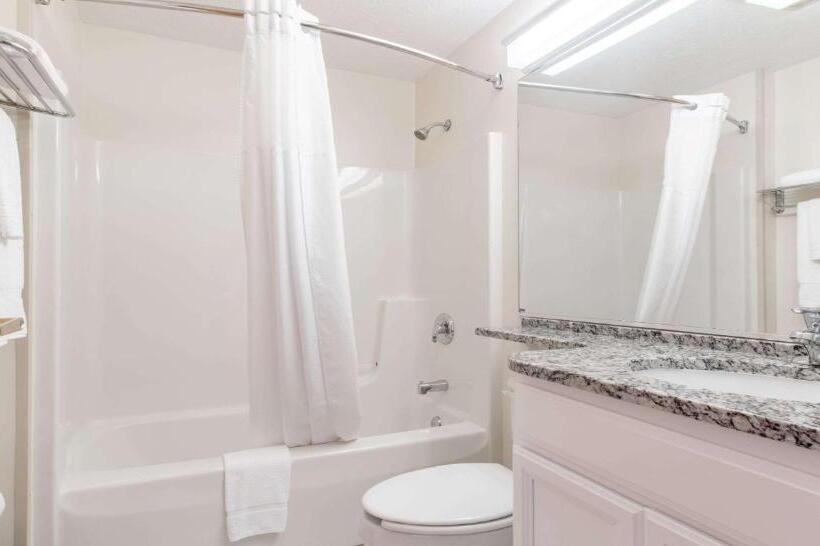 סוויטה, Surestay Hotel By Best Western Christiansburg Blacksburg