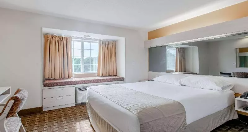 スタンダードルーム, Surestay Hotel By Best Western Christiansburg Blacksburg