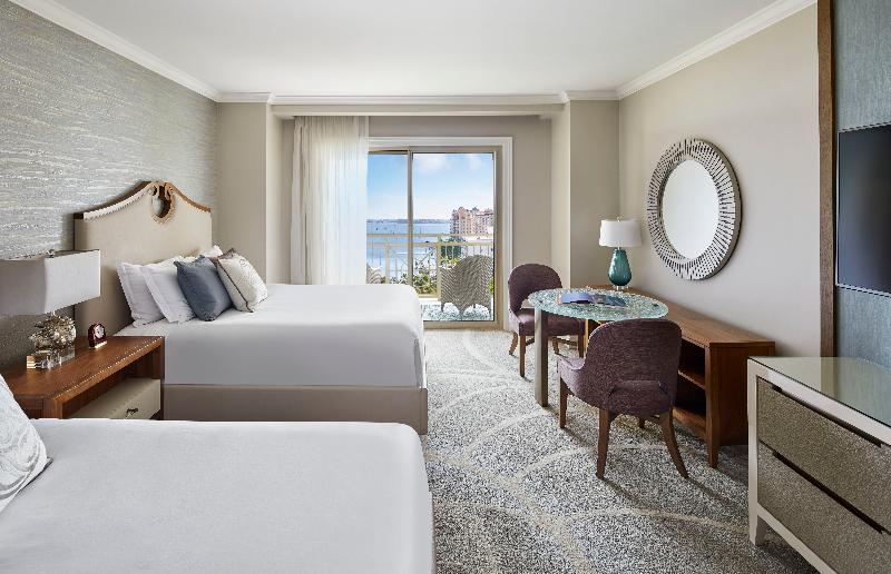 غرفة كلوب, The Ritzcarlton, Sarasota