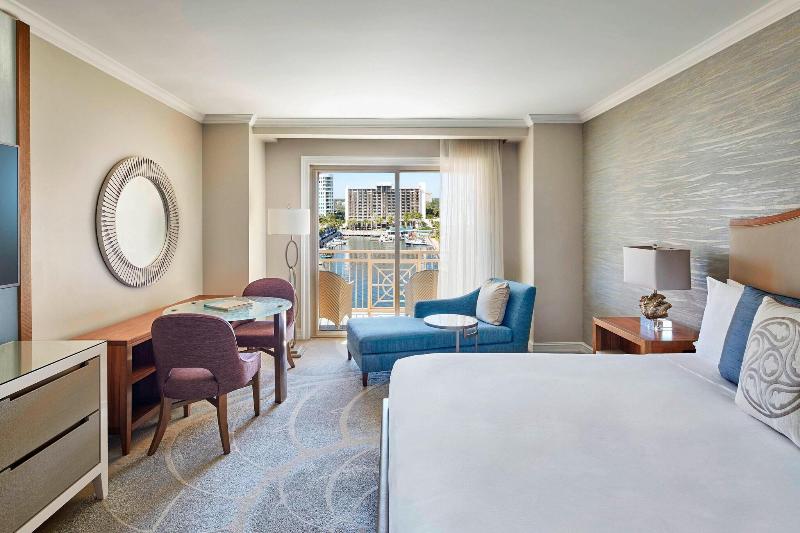 غرفة كلوب, The Ritzcarlton, Sarasota