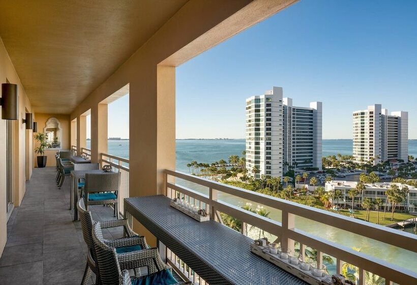 غرفة كلوب, The Ritzcarlton, Sarasota