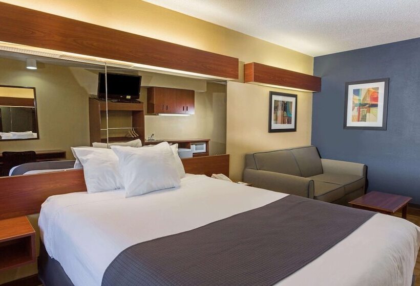 Люкс, Microtel Inn & Suites By Wyndham Hillsborough
