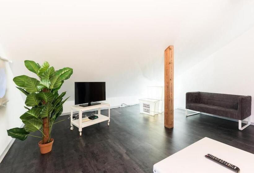 1 Bedroom Apartment Lake View, Schönbühl Hotel & Restaurant Lake Thun