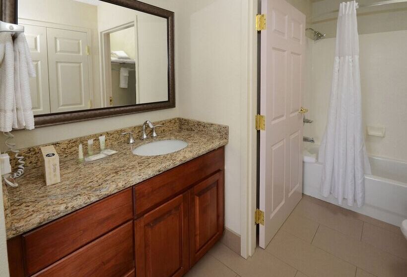 Люкс 2 Спальни, Staybridge Suites Raleigh Durham Airport Morrisville, An Ihg