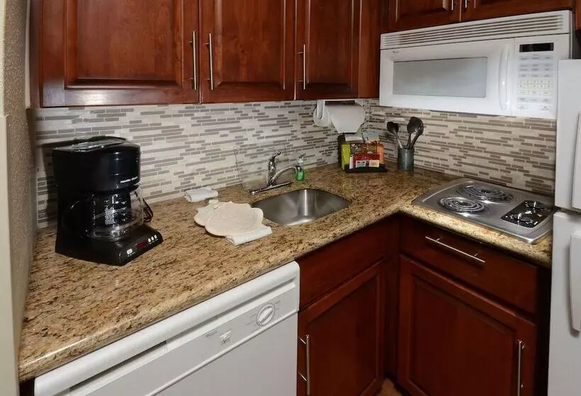 سوئیت 2 خوابه, Staybridge Suites Raleigh Durham Airport Morrisville, An Ihg