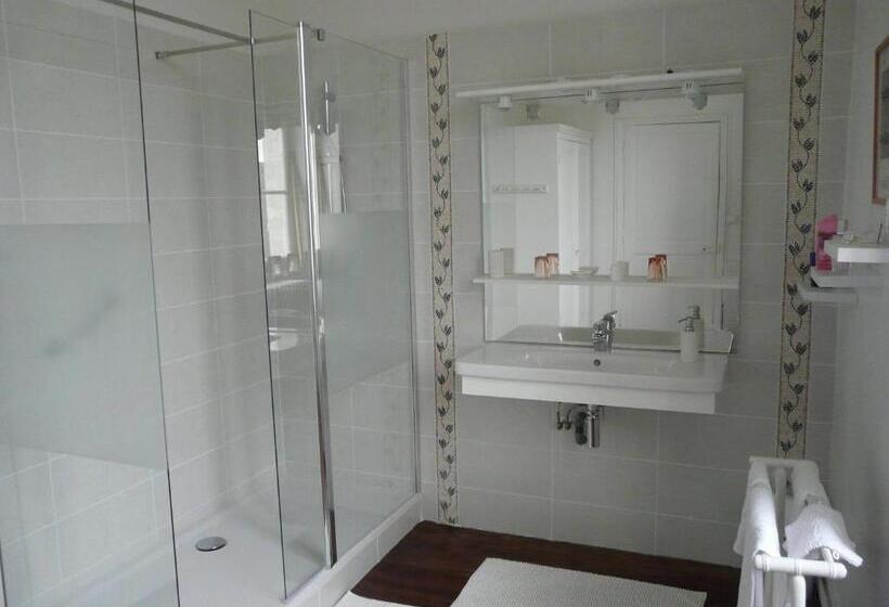 스탠다드 룸, Château Manoir De La Lèche