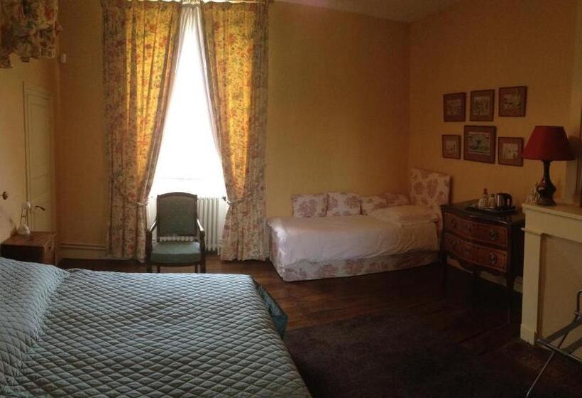 Deluxe room with river view, Château Manoir De La Lèche