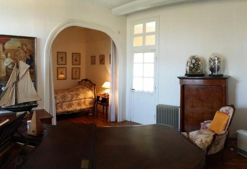 스탠다드 싱글 룸, Château Manoir De La Lèche