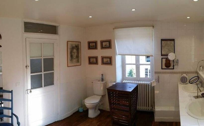 스탠다드 룸, Château Manoir De La Lèche