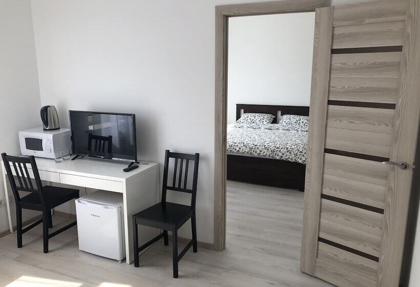 家庭间, Guest House Agrodom