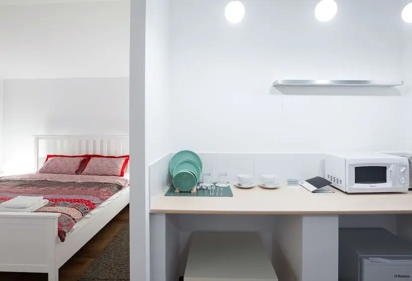 استودیوی لوکس, Guest House Agrodom