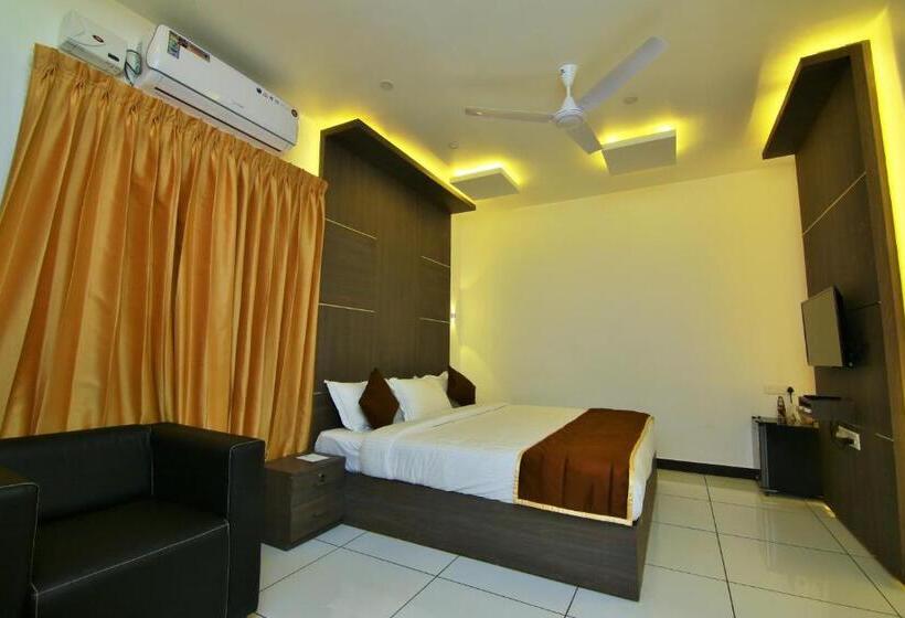 חדר סטנדרט עם מיטת קינג, Palette Hill View Resorts Vagamon